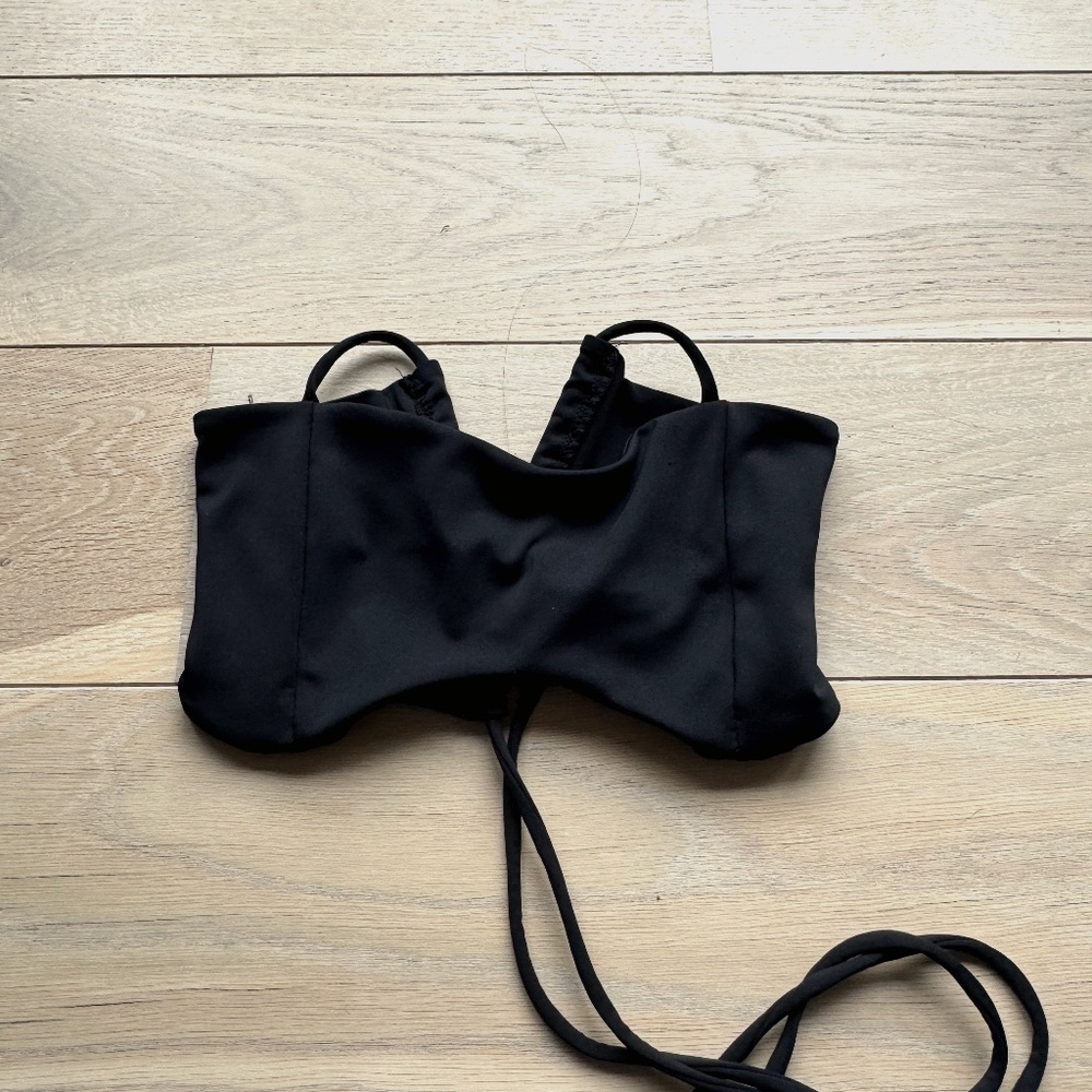 Women’s tiger Friday viva crop top